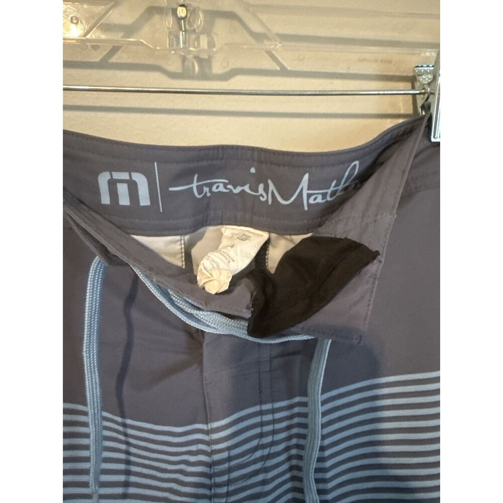 TravisMathew Men's Board Shorts Swim Trunks Size 34, Blue/Gray, Unlined - Picture 3 of 5
